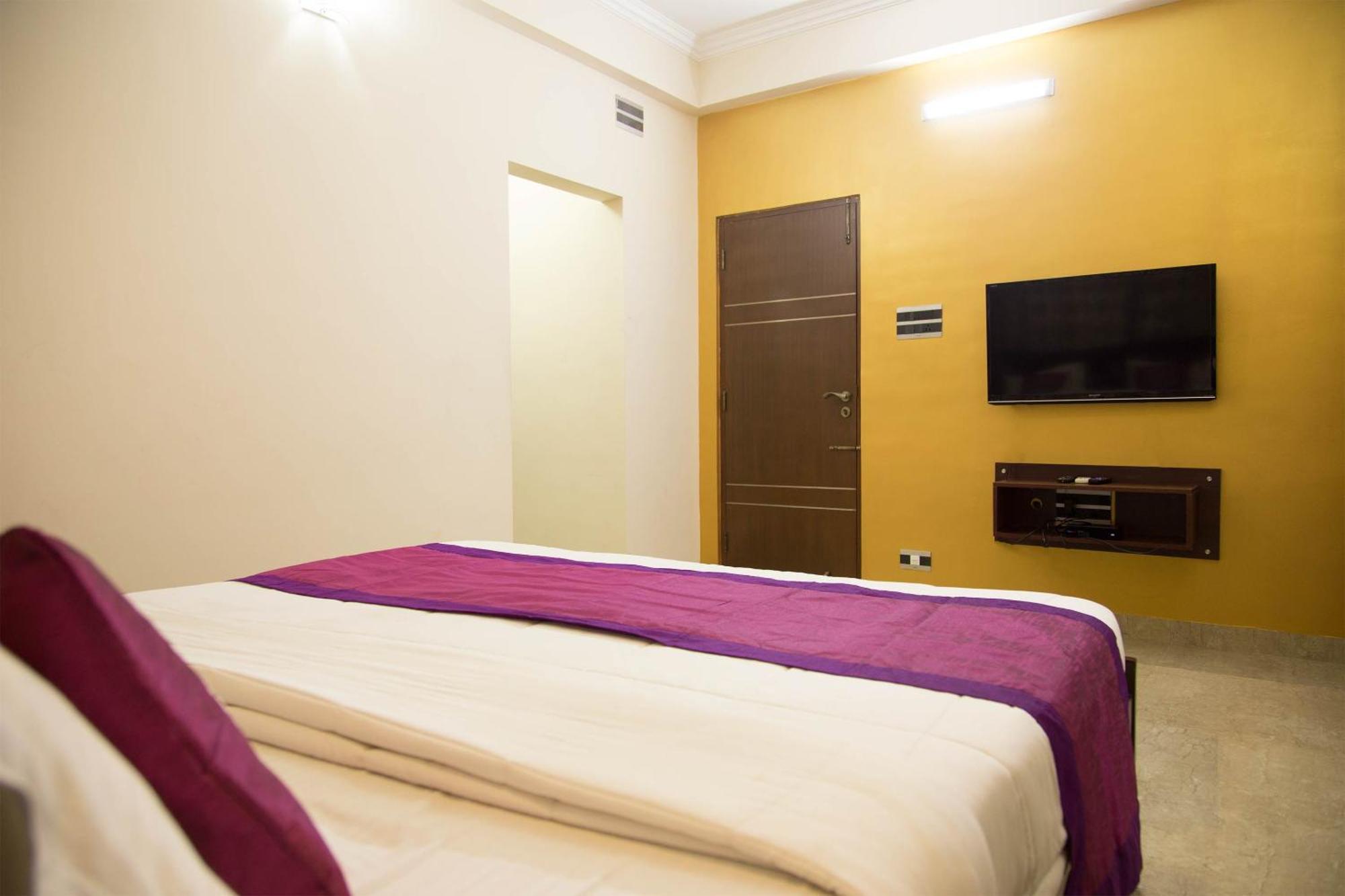 Hotel Ar Residency Ченай Екстериор снимка